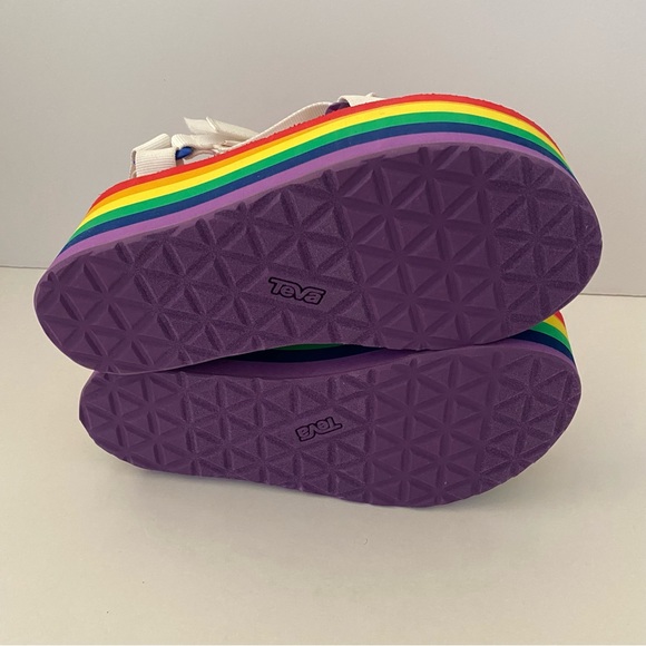 Teva Flatform Universal Rainbow Pride Sandals White 7 - Picture 7 of 7